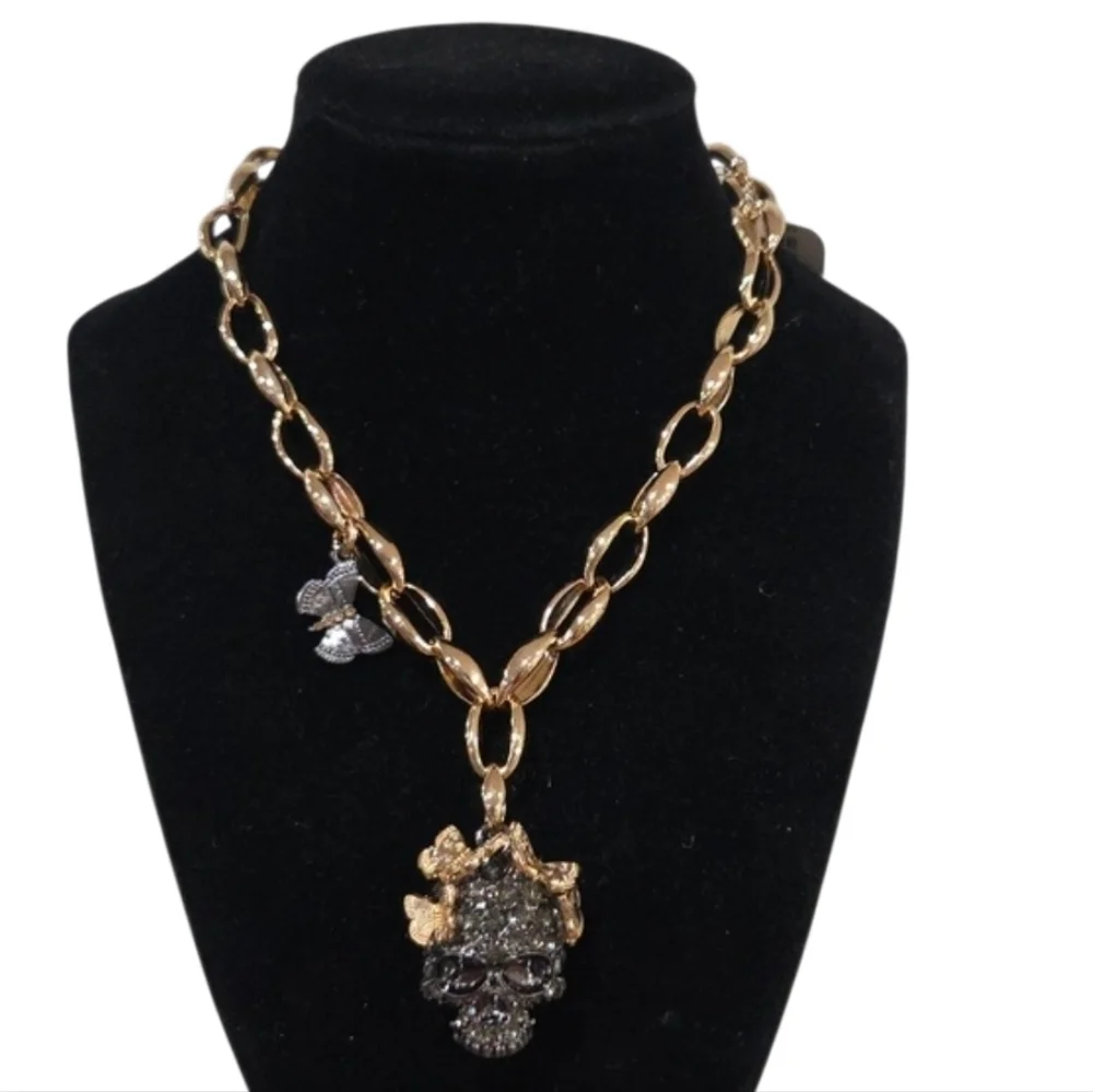 🖤▪️Betsey Johnson▪️ Rhinestone Skull Gold Link chain Butterfly 17
